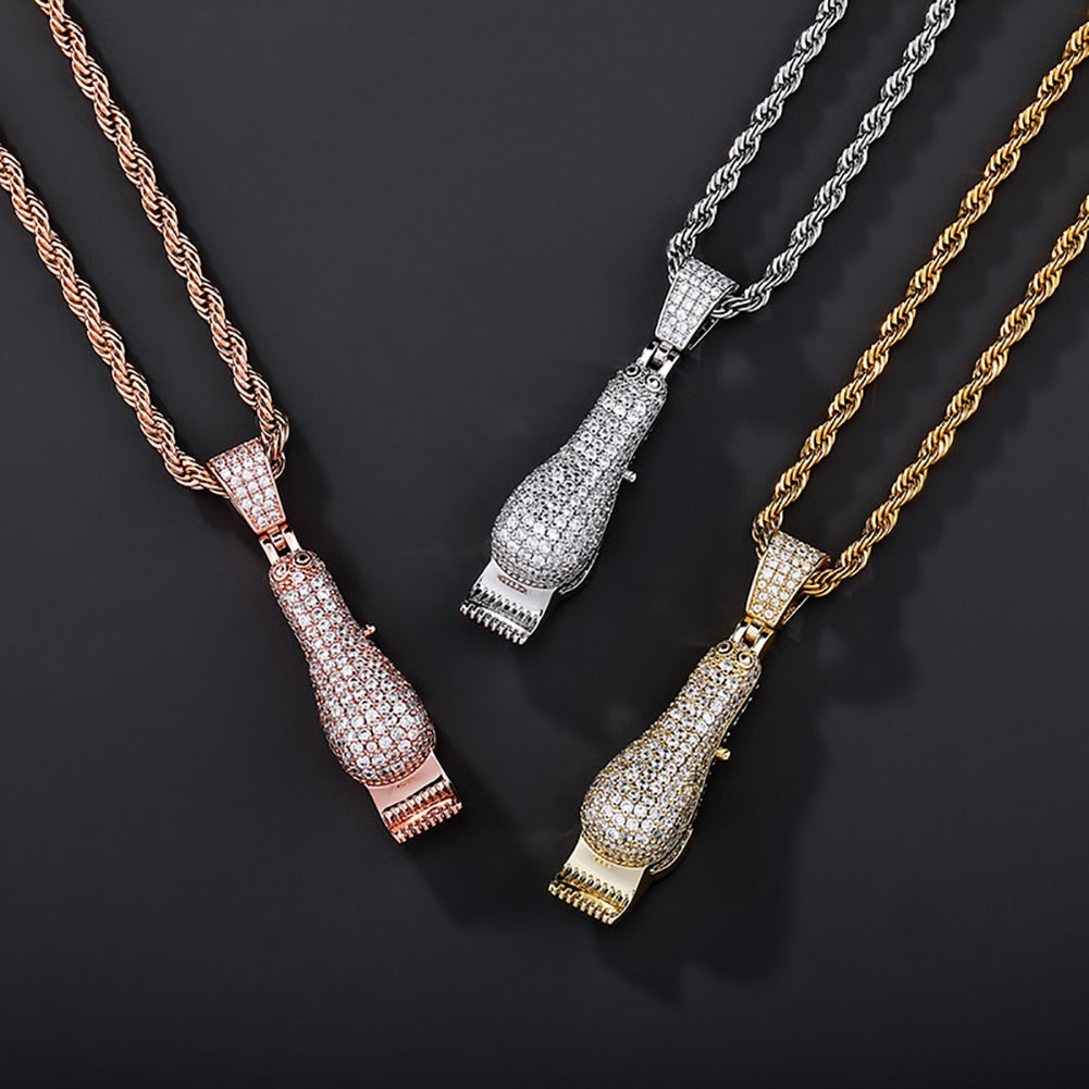 Clipper Pendant + Chain Luxury